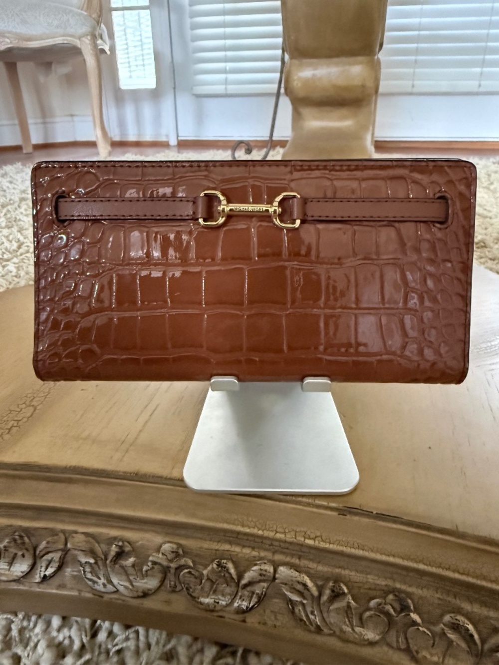 Michael Kors Carson Large Snap Wallet Crocodile Embossed Leather Brown NWOT